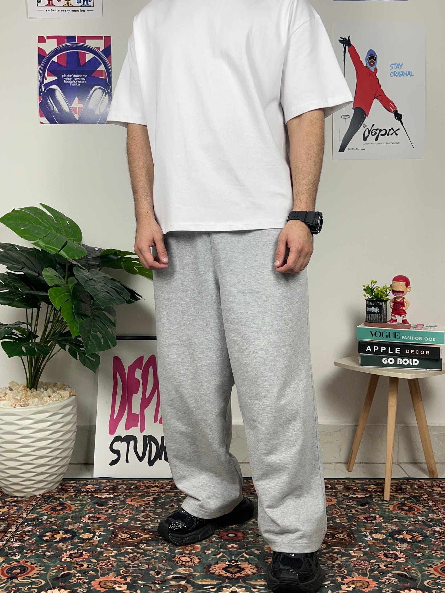 Light Gray - baggy sweatpants