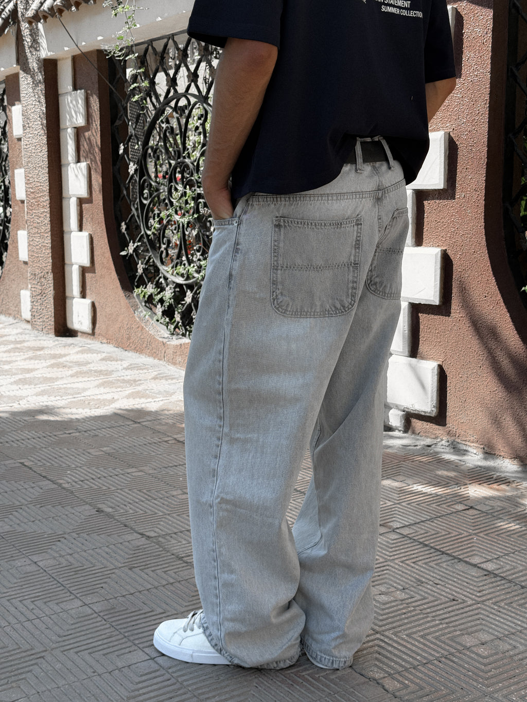 Basic Light Gray Baggy Jeans
