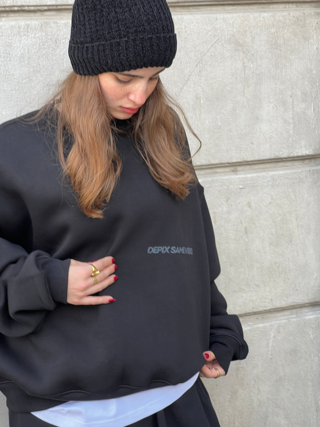 Trust Vibes Black Crew neck